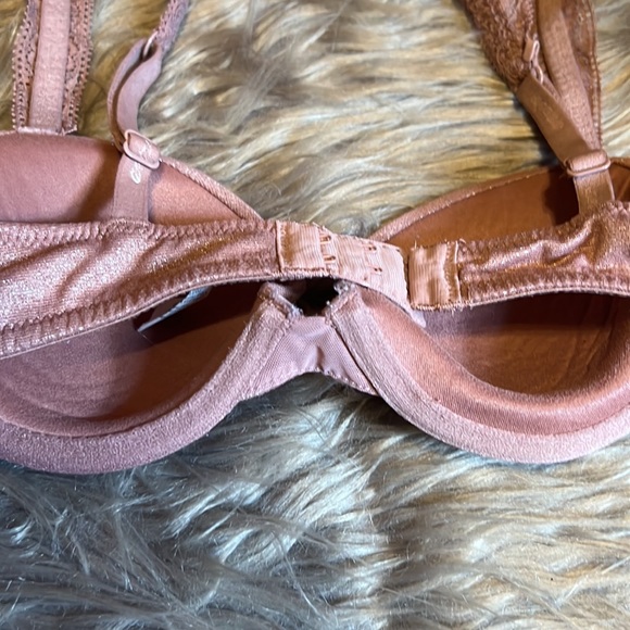 Aerie “Real Happy” Lace Strap Shimmer Bra - Picture 6 of 7